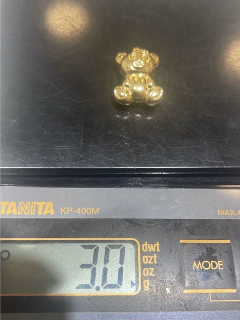 18k 100% Gold, Teddy Bear pendant